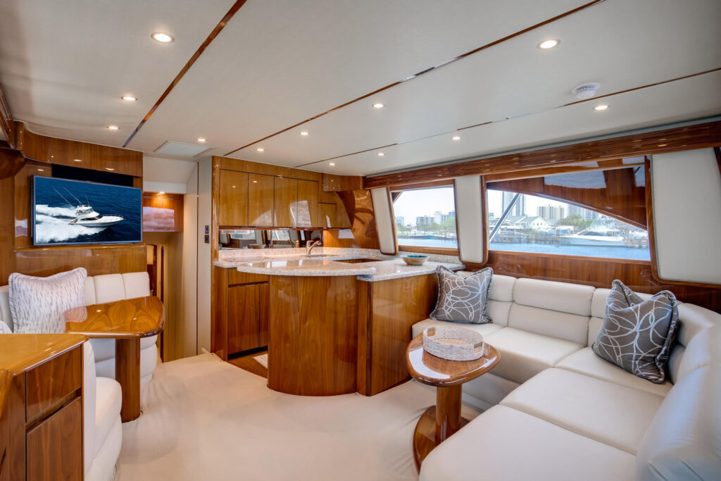 Viking 48 Convertible Full Circle